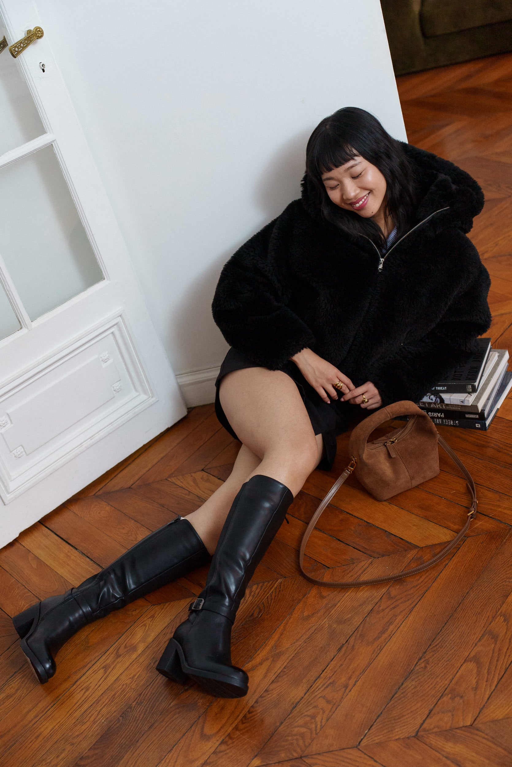 Bottes hautes talons carrés à boucles