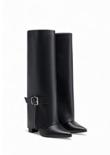 Bottes hautes talons carrés bouts pointus à rabats et boucles