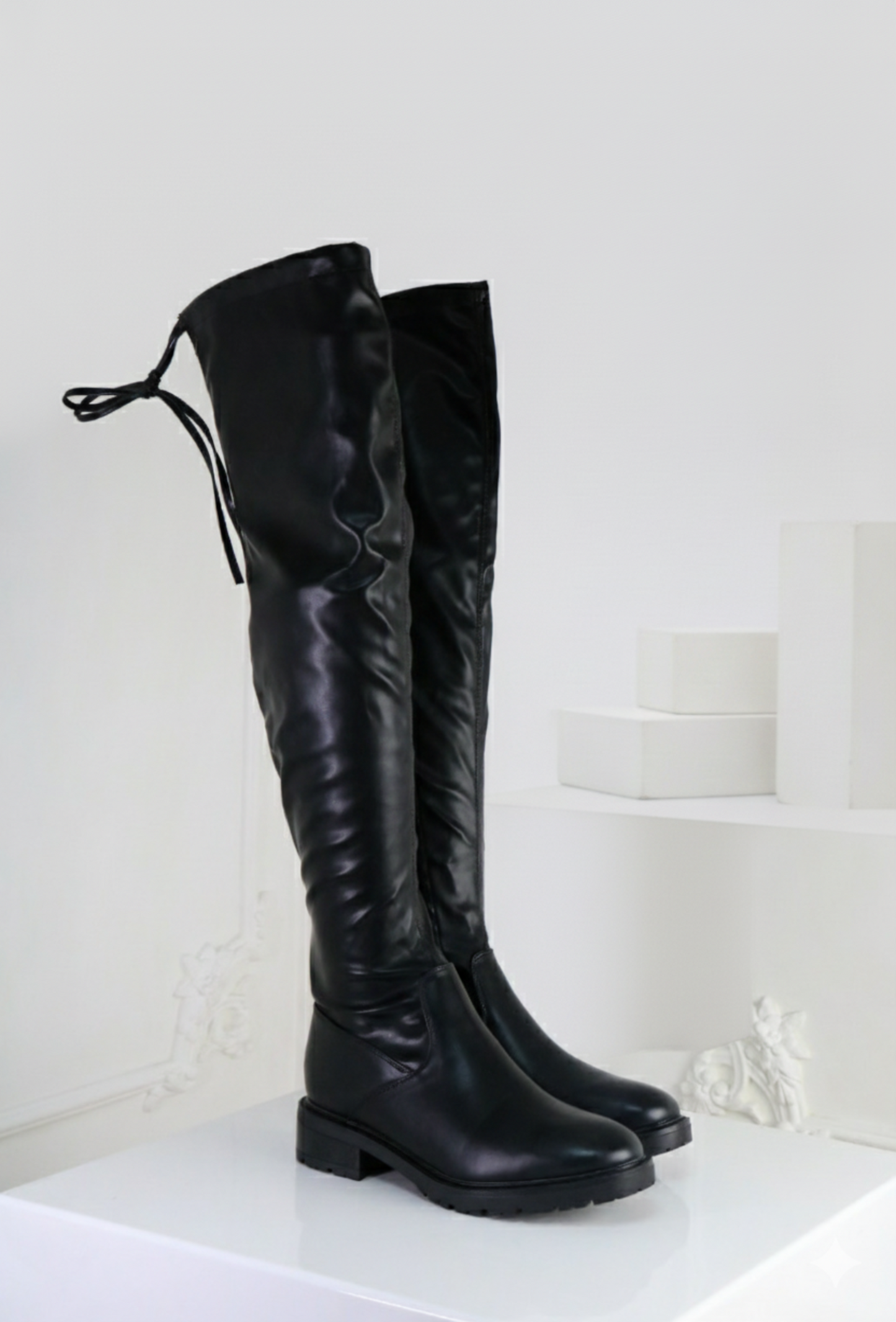 Cuissardes Beige en Cuir Végane, Lacées, Ajustable- Petit Talon Bas Confort