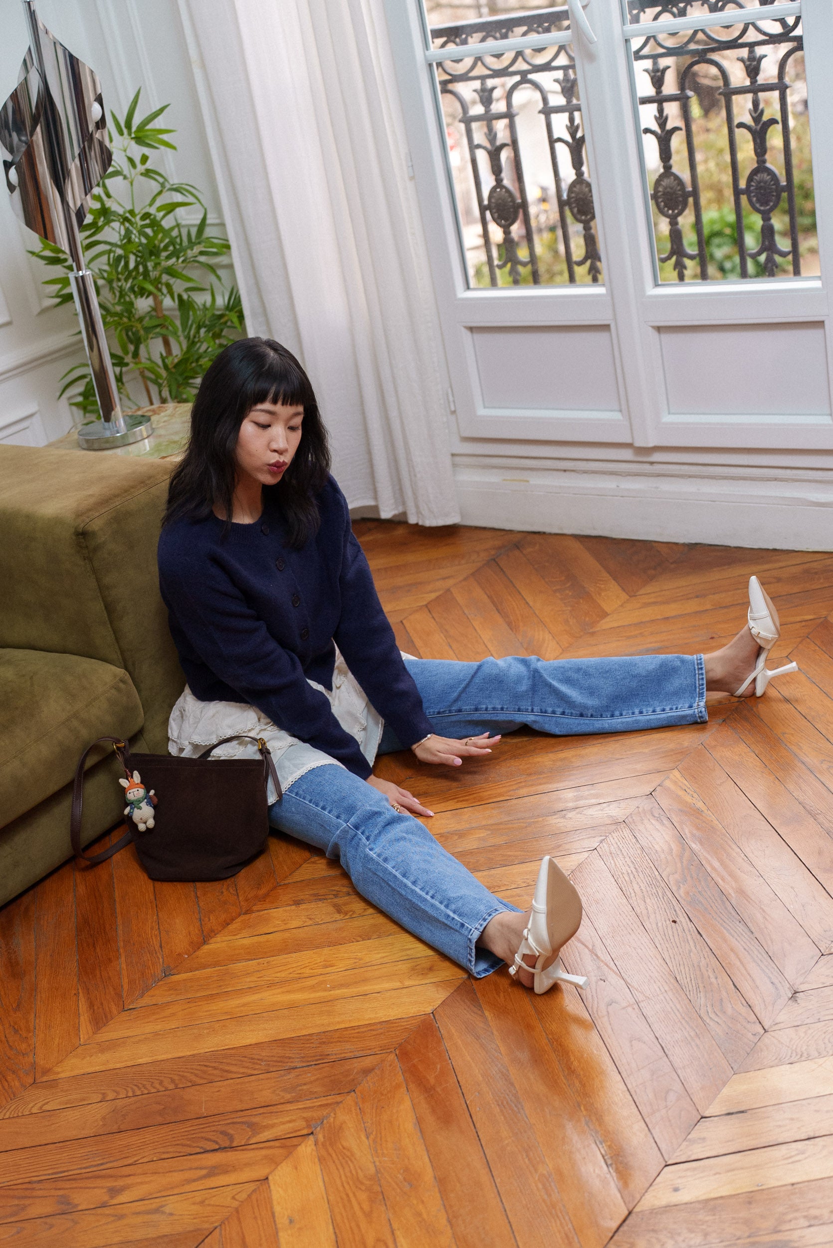 Escarpins Slingback vernis plissés à brides croisées