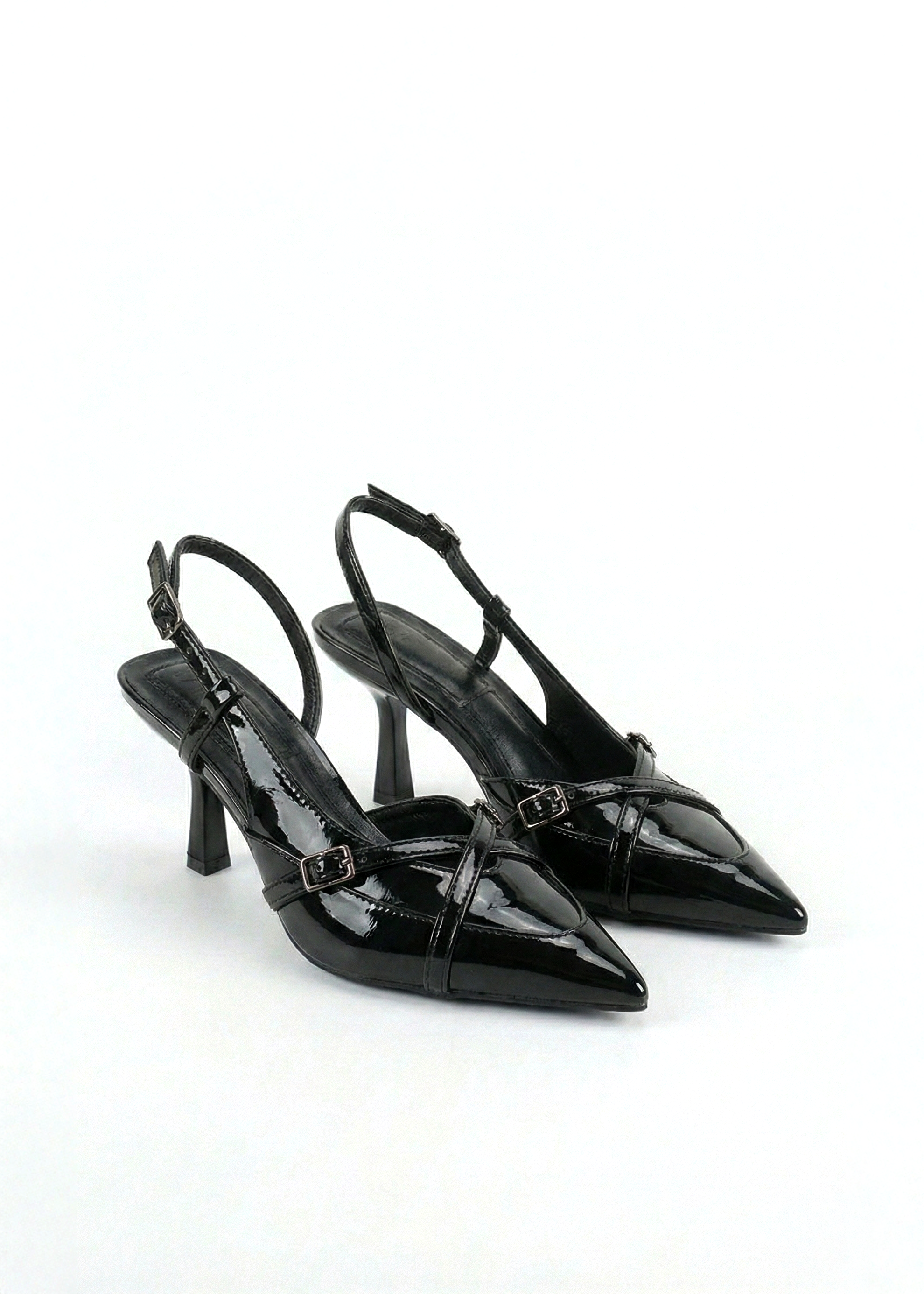 Escarpins Slingback vernis plissés à brides croisées