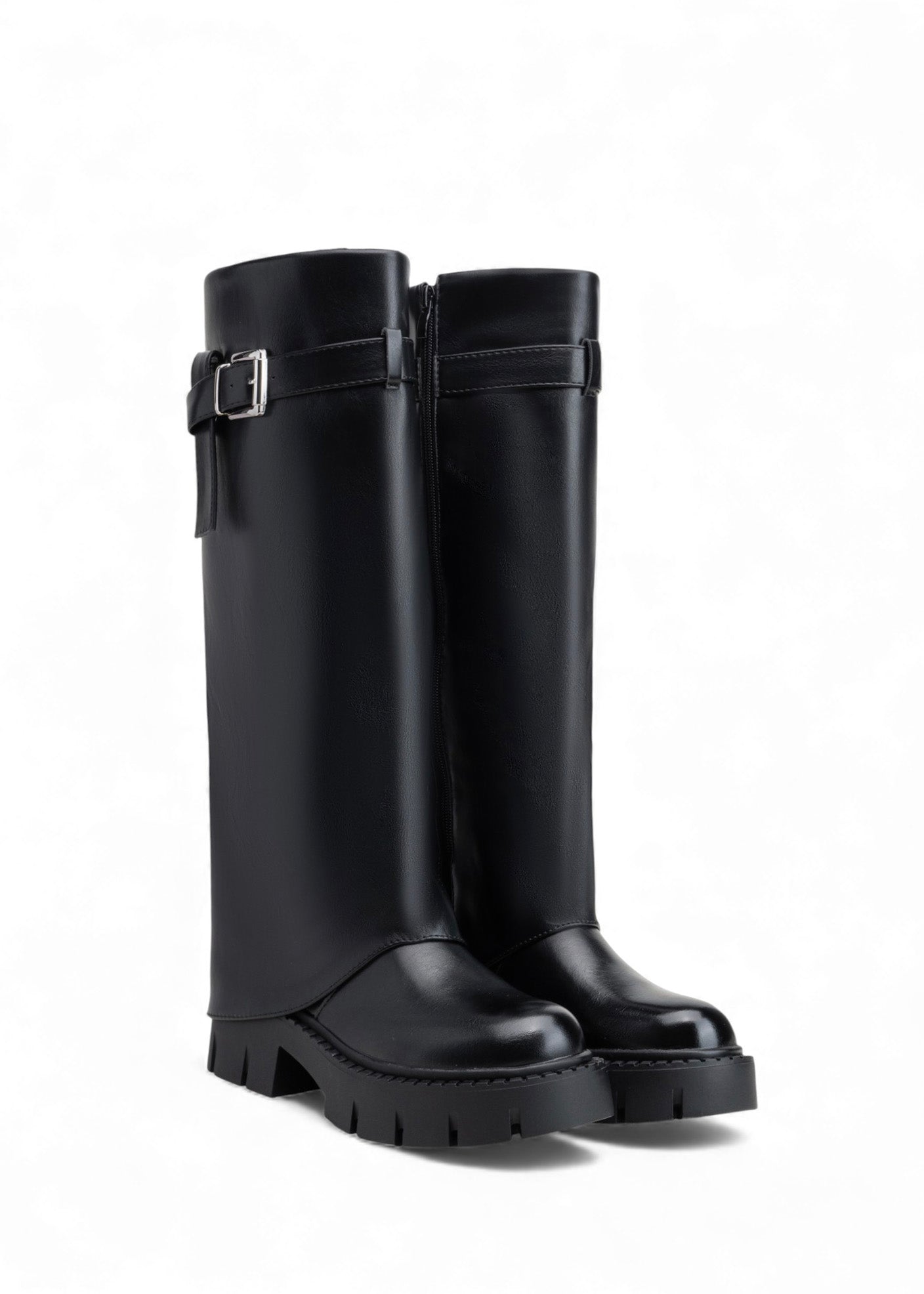 Bottes hautes à plateformes et boucles