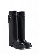 Bottes hautes à plateformes et boucles