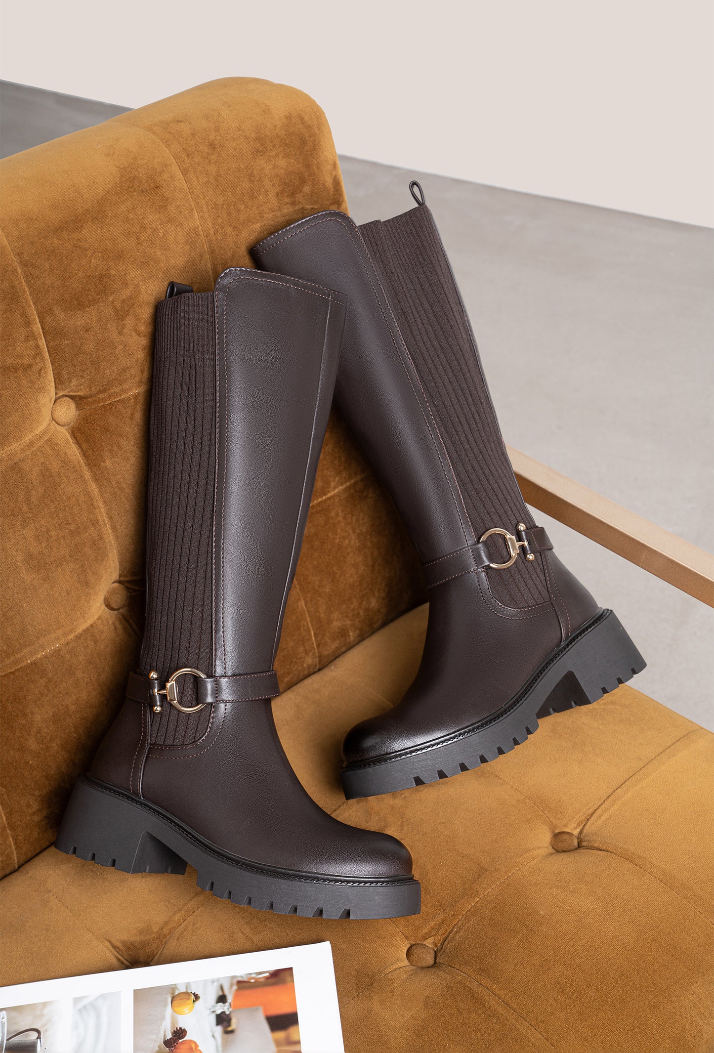 Bottes Cavalieres "Rebelle Chic" - L'Élégance à Toute Épreuve